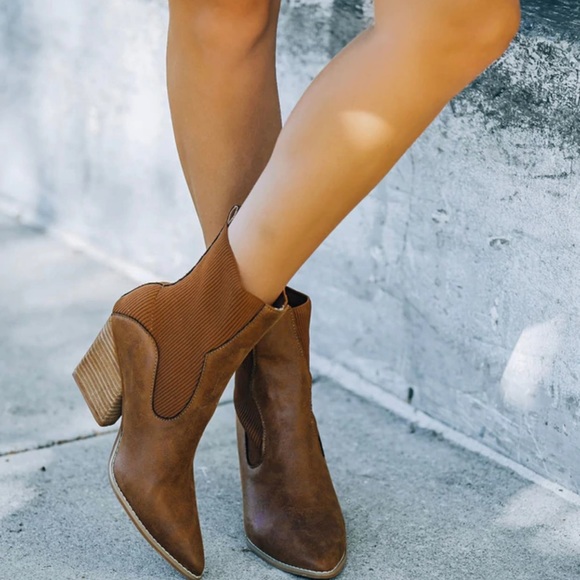 Jocelyn Brown Heeled Booties - Picture 6 of 16